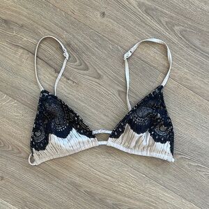 La Perla Black and Cream Lace Bralette